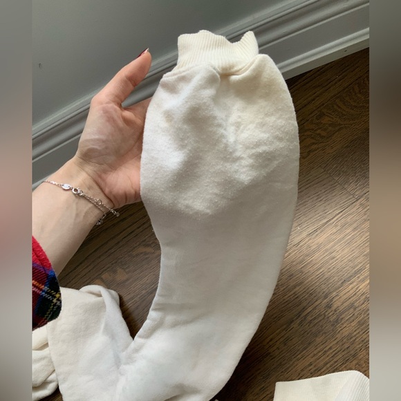 WILDFOX X BARBIE COLLECTION Warm Up pullover Sweater White Women’s Size Small - Picture 12 of 16